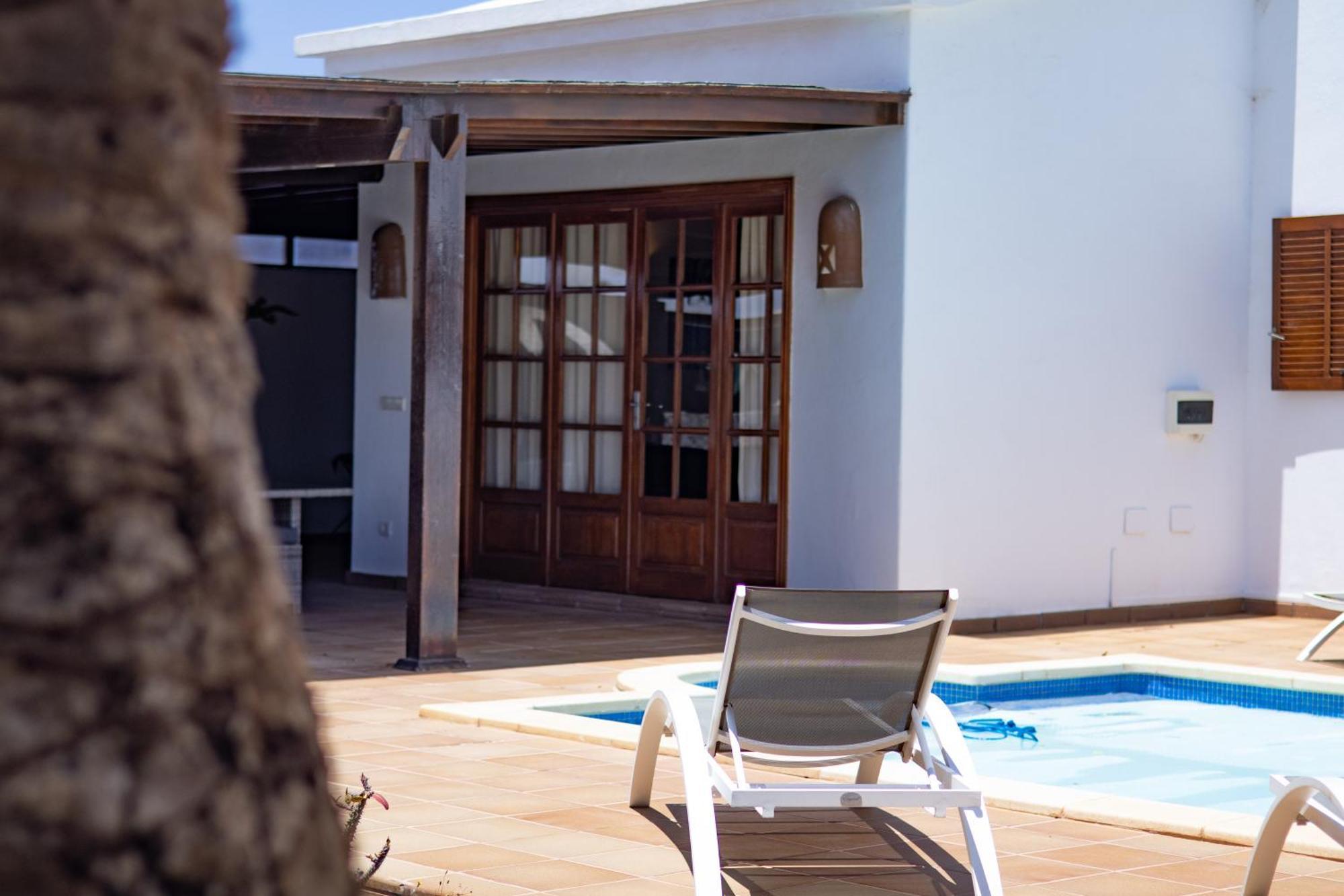 Villa Iseo Playa Blanca  Exterior photo